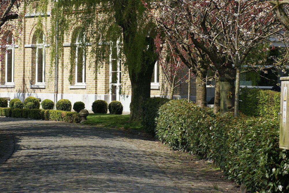 B&B Ter Brugge Stalhille Buitenkant foto