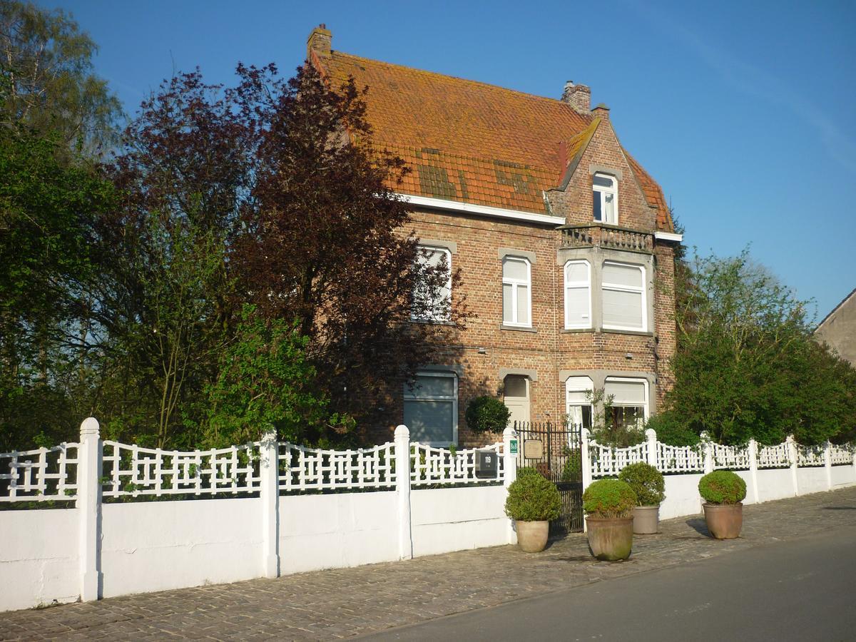 B&B Ter Brugge Stalhille Buitenkant foto