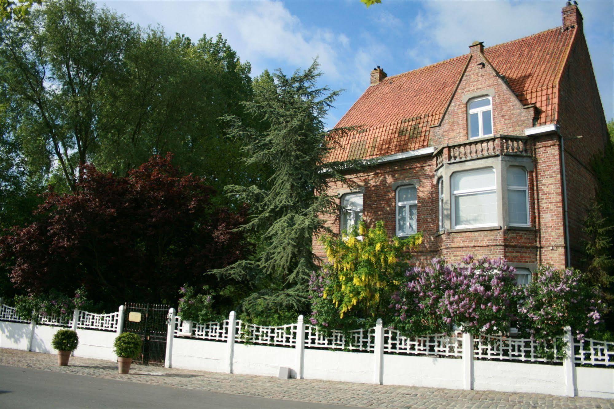 B&B Ter Brugge Stalhille Buitenkant foto